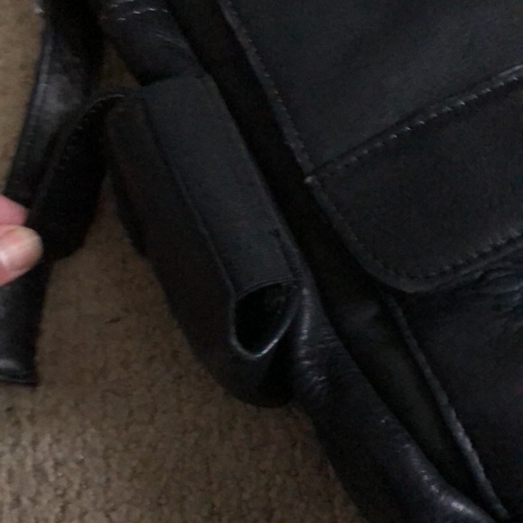 Los Angeles LAKERS UNISEX crossbody leather multy purpose bag fits 15” laptop - Picture 5 of 16